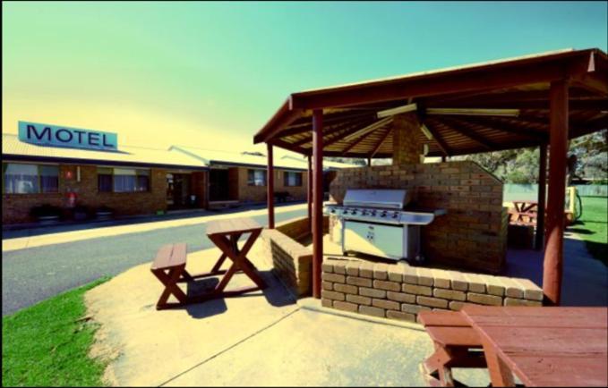 Marlo Caravan Park & Motel Luaran gambar