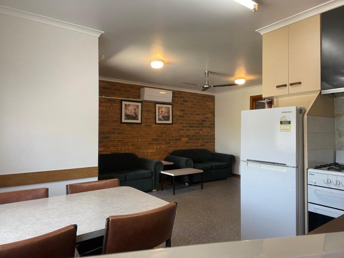 Marlo Caravan Park & Motel Luaran gambar